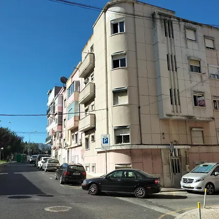 Terrace Flat Near River Appartamento *