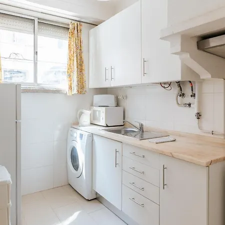 Terrace Flat Near River Appartamento *